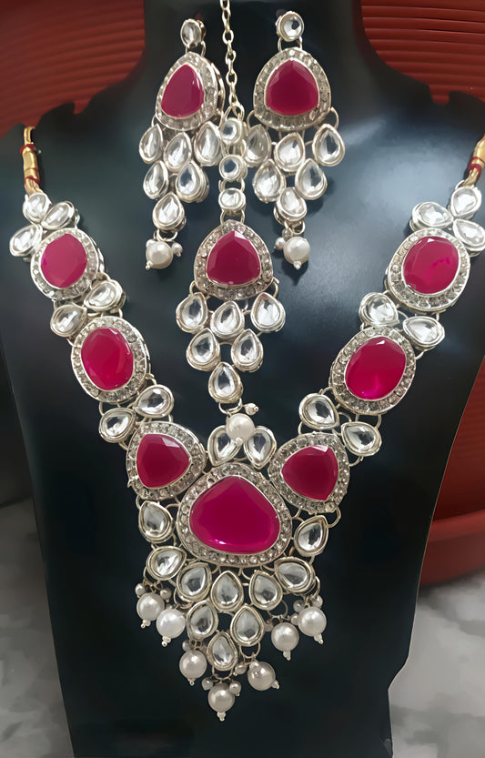 Stunning kundan necklace set (⭐⭐⭐⭐⭐)