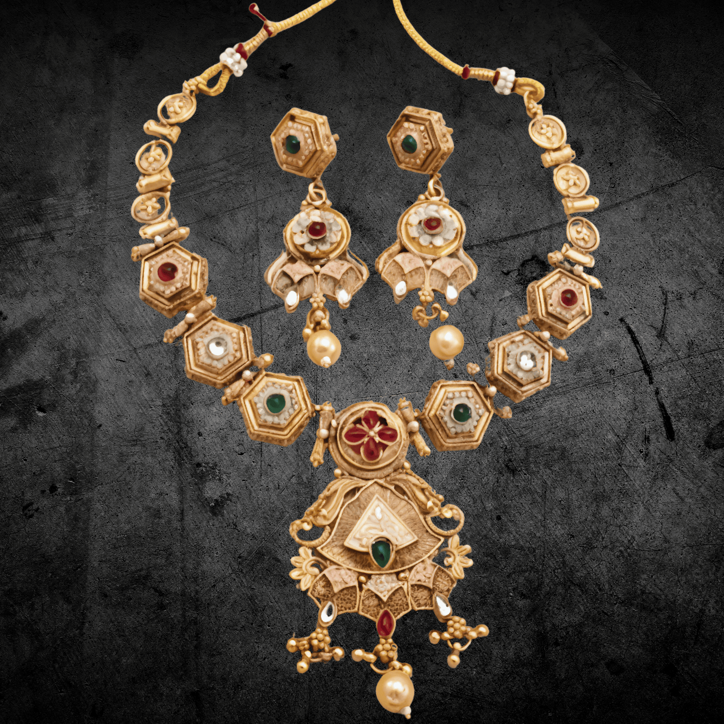 Kundan necklace set (⭐⭐⭐⭐⭐)