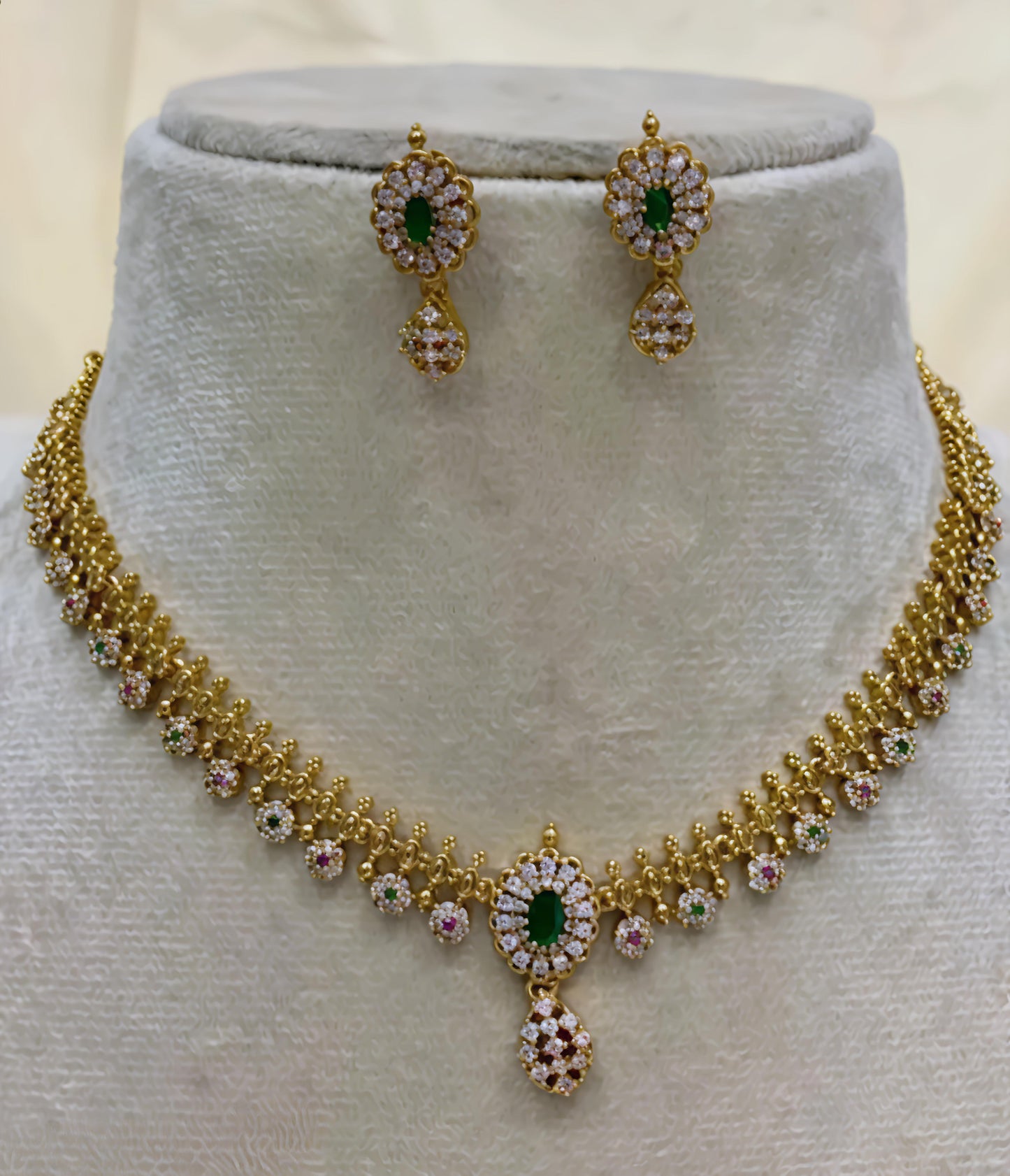 Gold plated ad necklace set (⭐⭐⭐⭐⭐)
