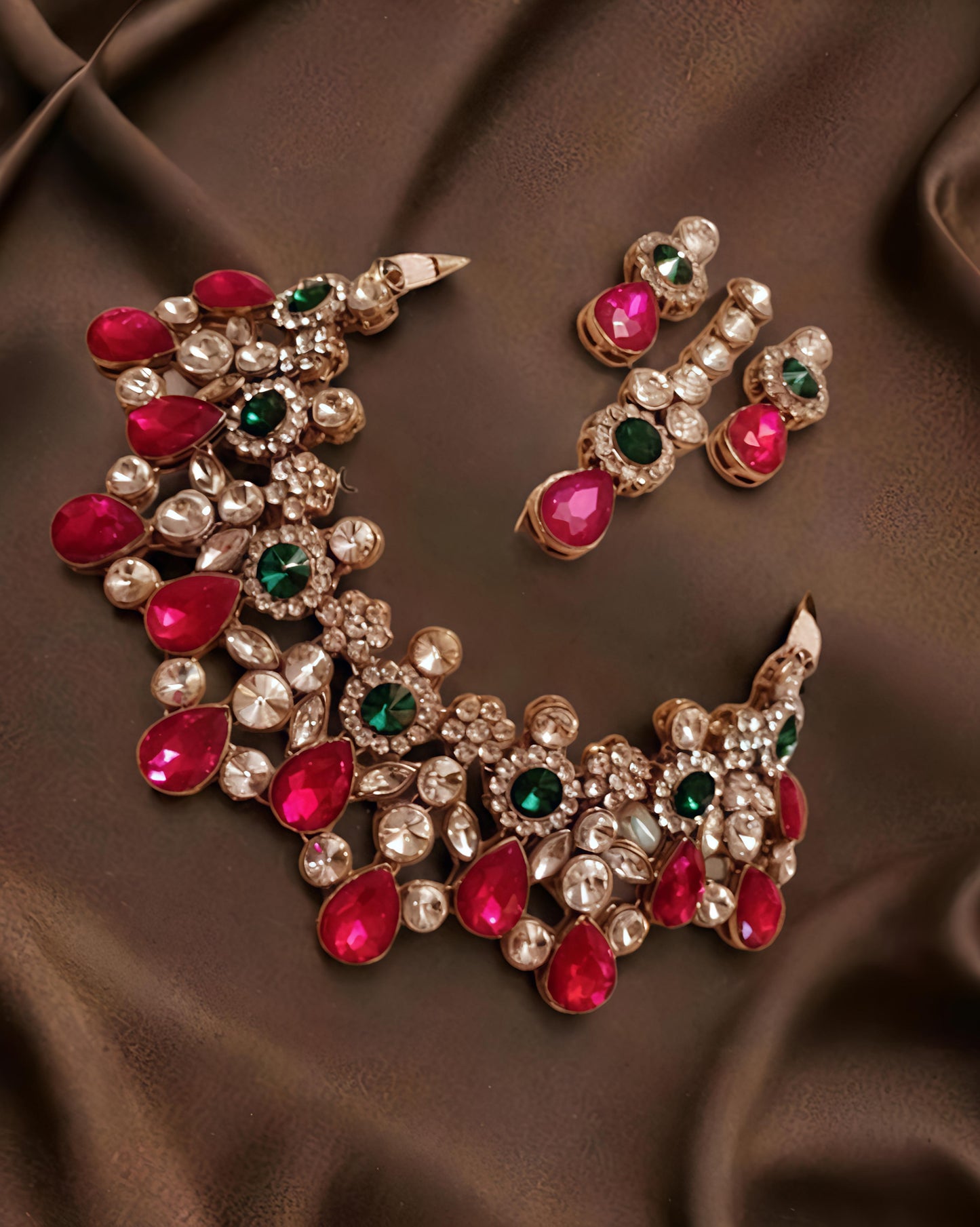 Beautiful chokar set (⭐⭐⭐⭐⭐)