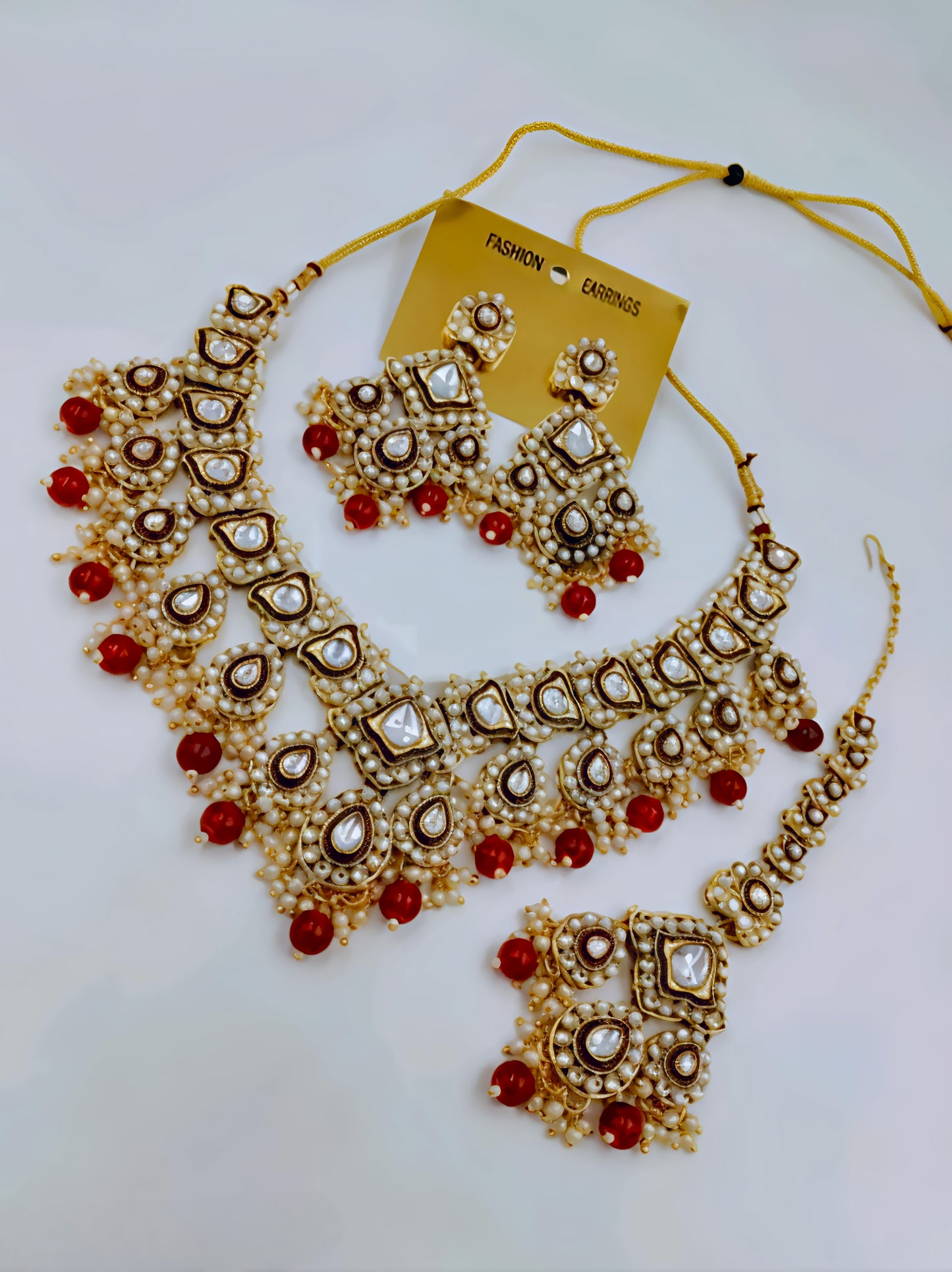 Beautiful kundan necklace set (⭐⭐⭐⭐⭐)
