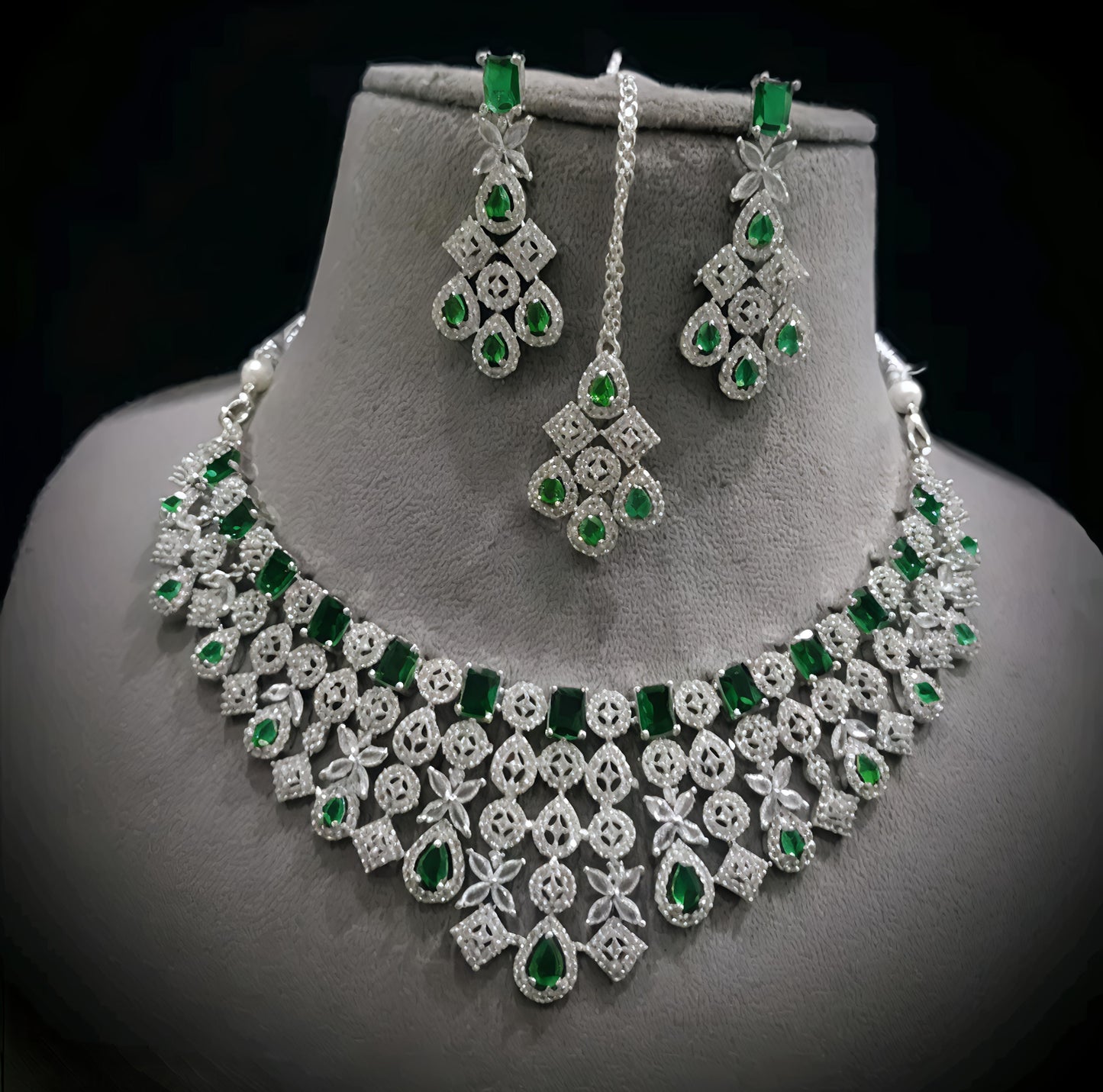 Royal green ad necklace Set (⭐⭐⭐⭐⭐)