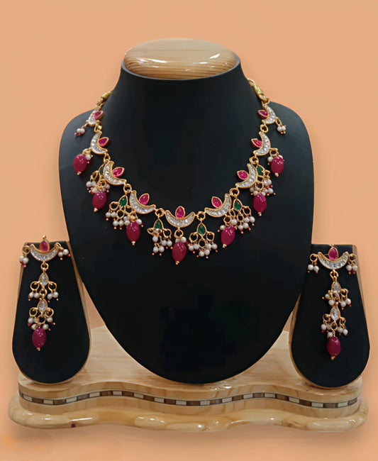 Beautiful kundan necklace set (⭐⭐⭐⭐⭐)
