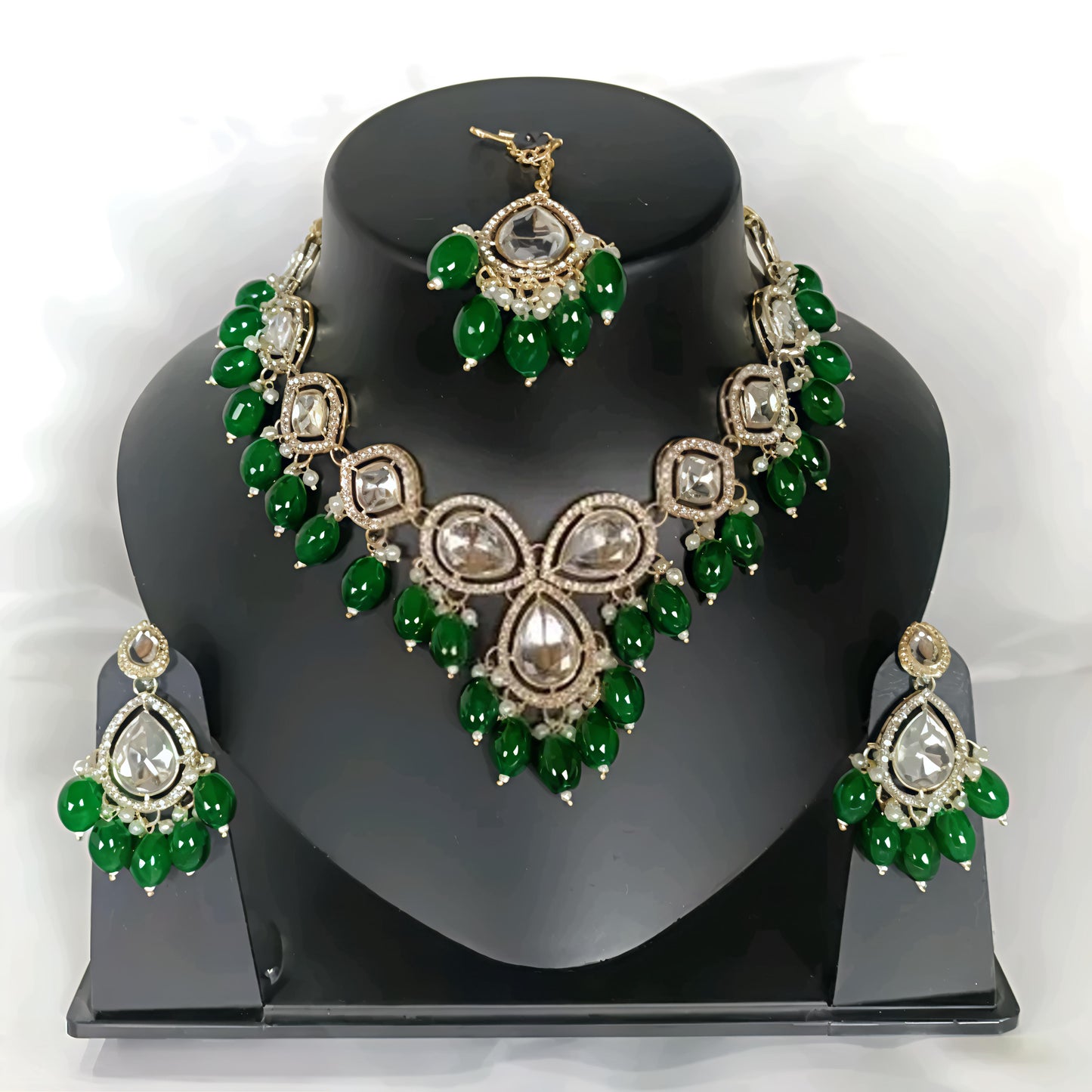 Beautiful kundan necklace set (⭐⭐⭐⭐⭐)