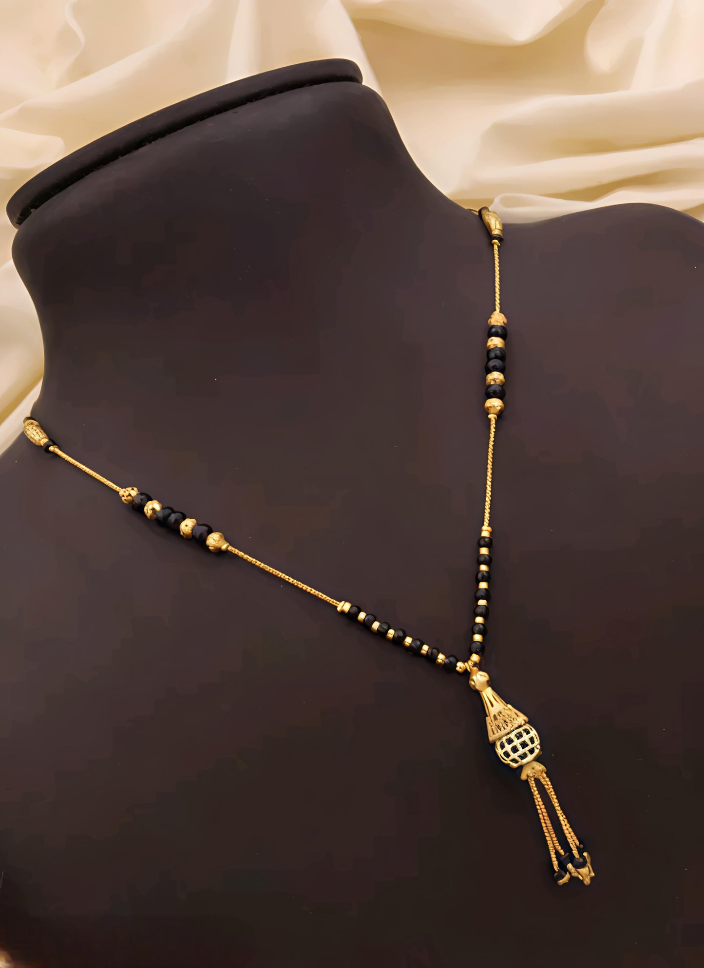 Stunning gold plated mangalsutra (⭐⭐⭐⭐⭐)