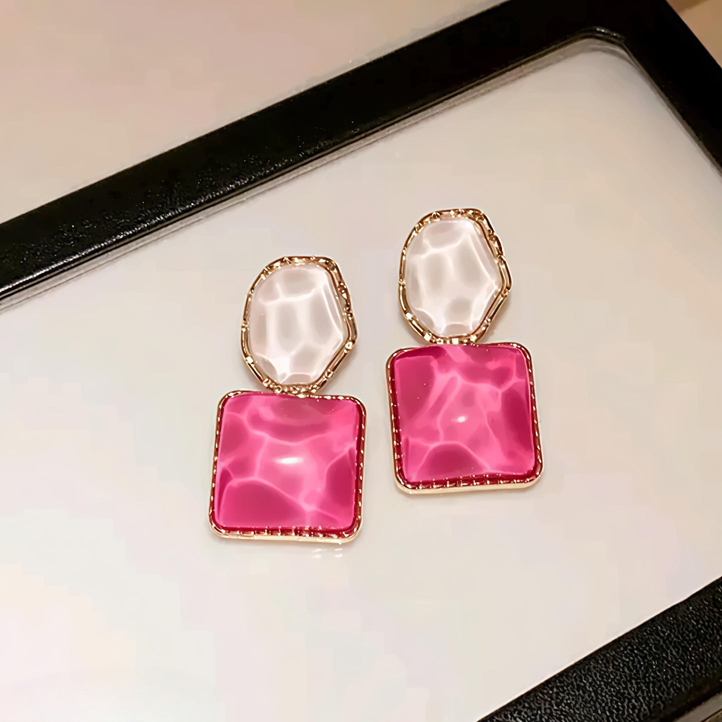 Beautiful korean earrings (⭐⭐⭐⭐⭐)
