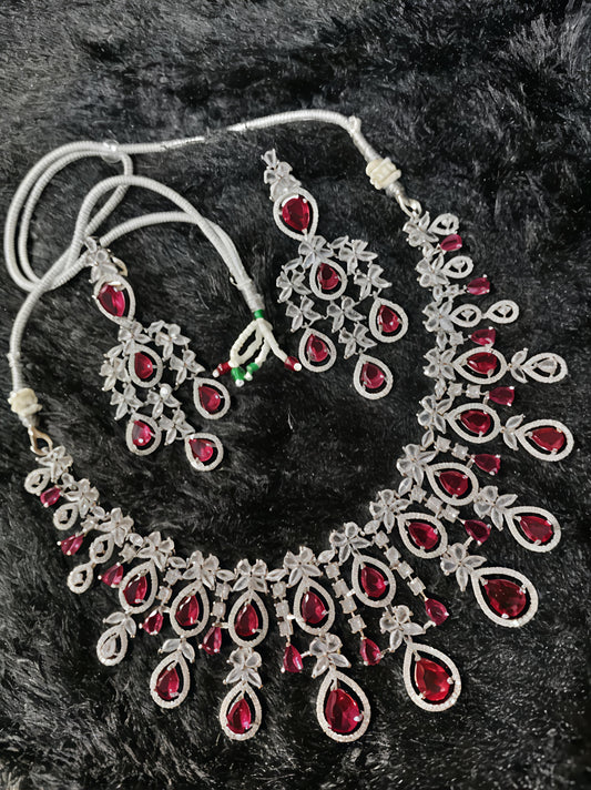 Red ad necklace set (⭐⭐⭐⭐⭐)