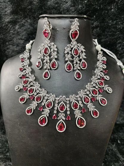 Red ad necklace set (⭐⭐⭐⭐⭐)