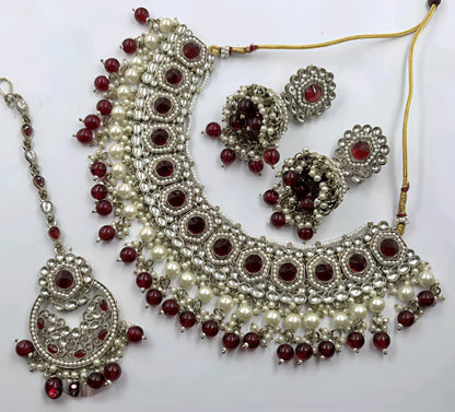 Beautiful necklacen set (⭐⭐⭐⭐⭐)