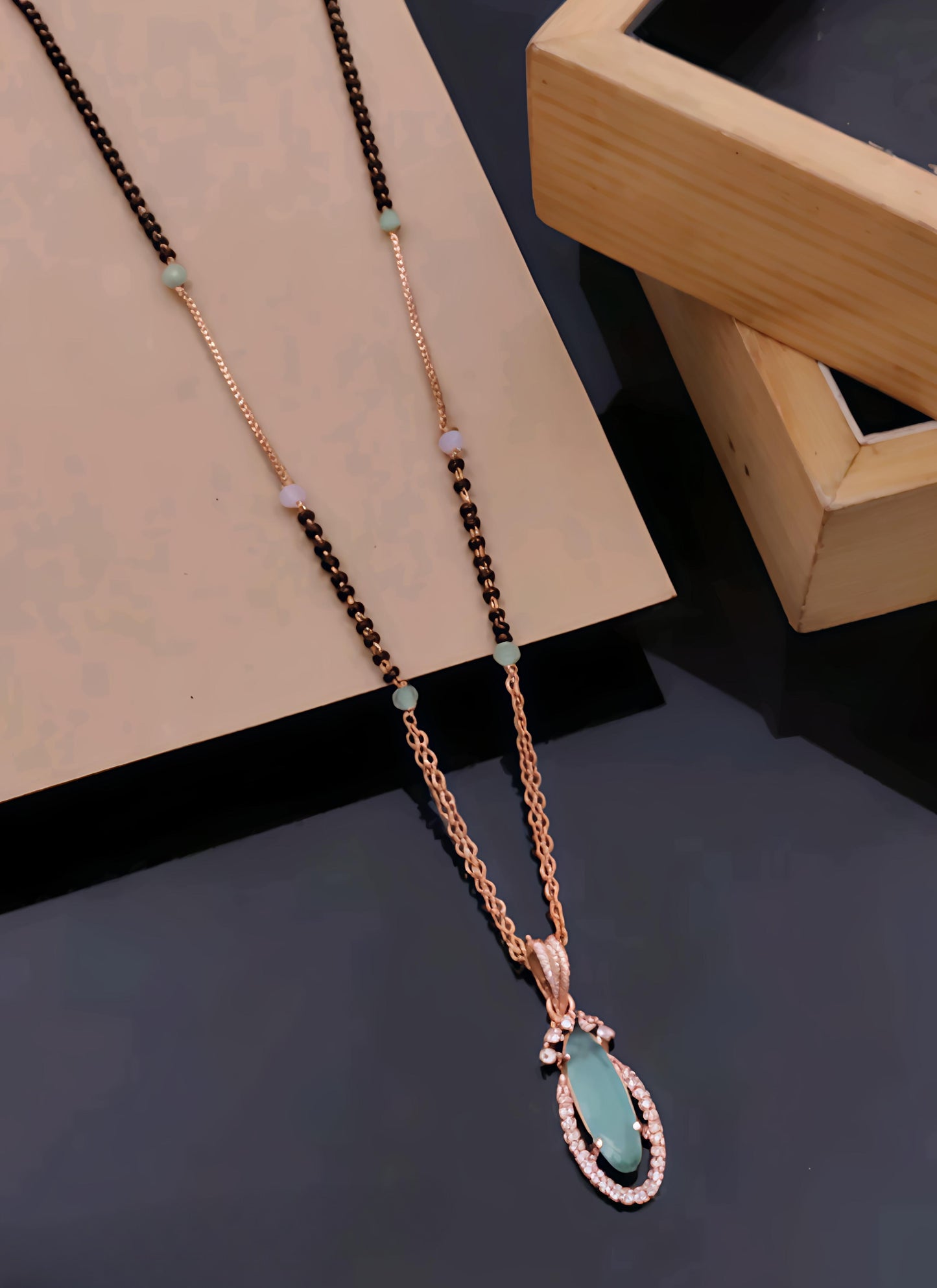 Stunning ad mangalsutra (⭐⭐⭐⭐⭐)