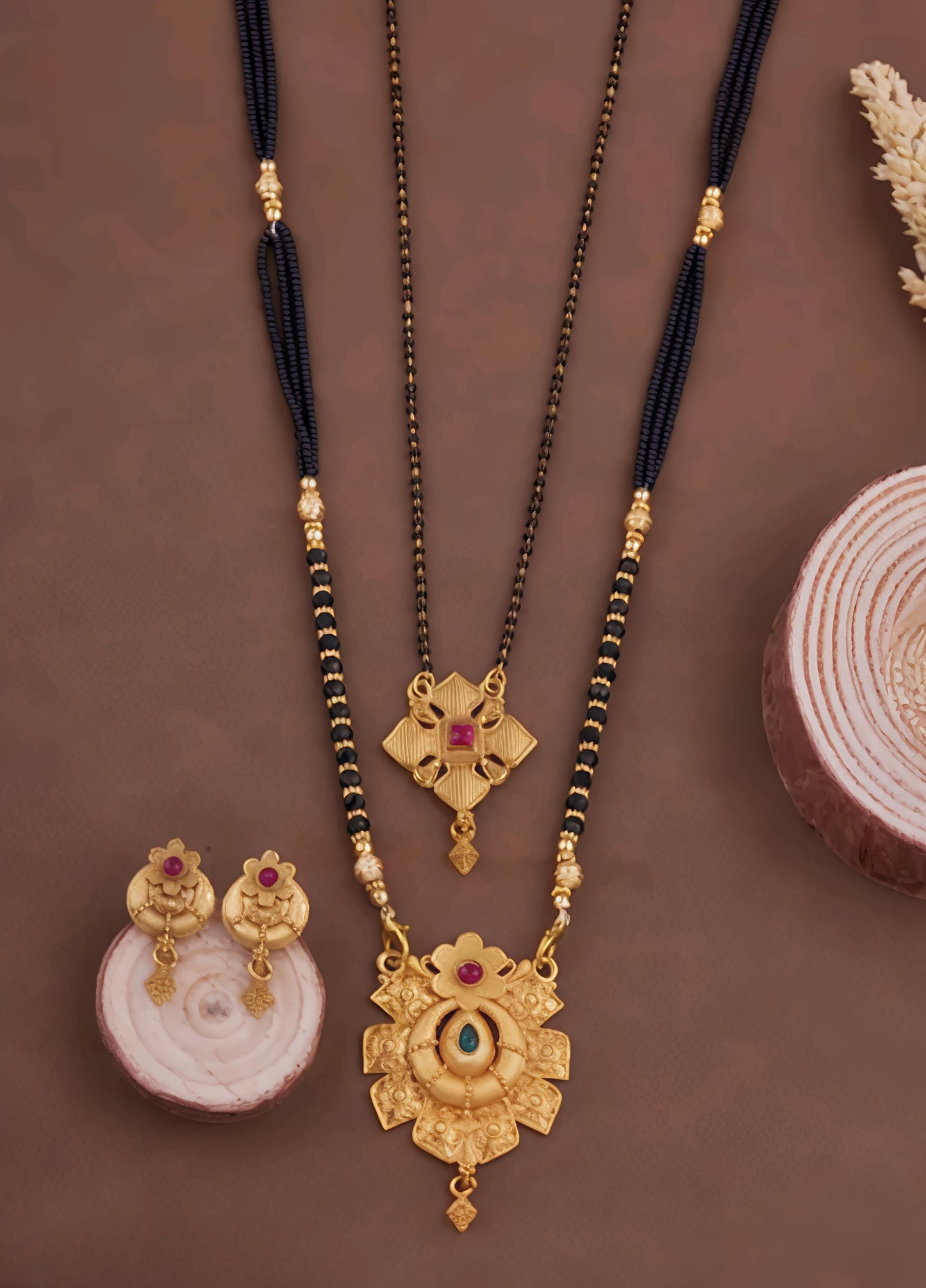Stunning floral design mangalsutra set (⭐⭐⭐⭐⭐)
